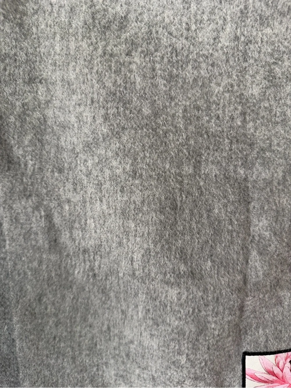 ERDOS Pure 100% pure Cashmere Scarf Gray  Gray Fringe Scarf with Floral Patch